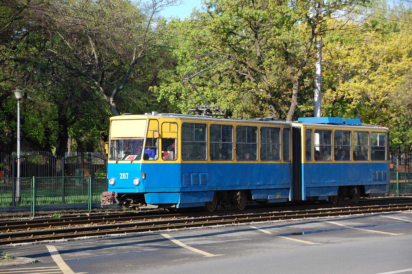 KT4D 207